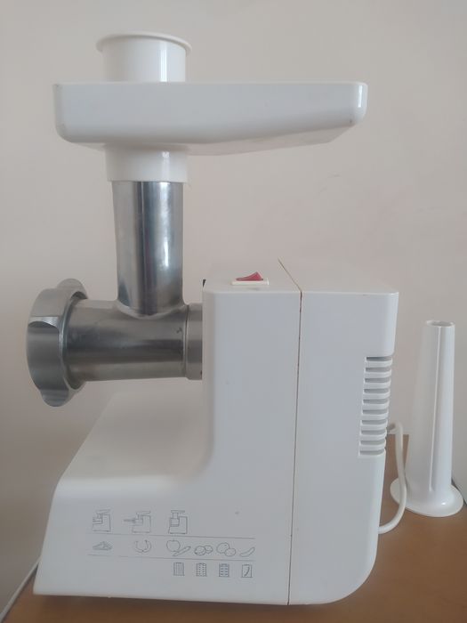 Електро мясорубка