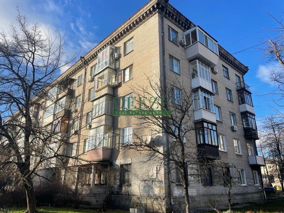 Продаж 3-х кімнотної квртири Вінстона Черчилля, 19