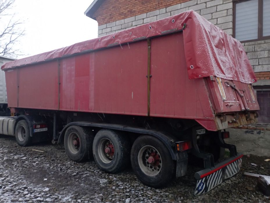 Напівпричіп самоскид