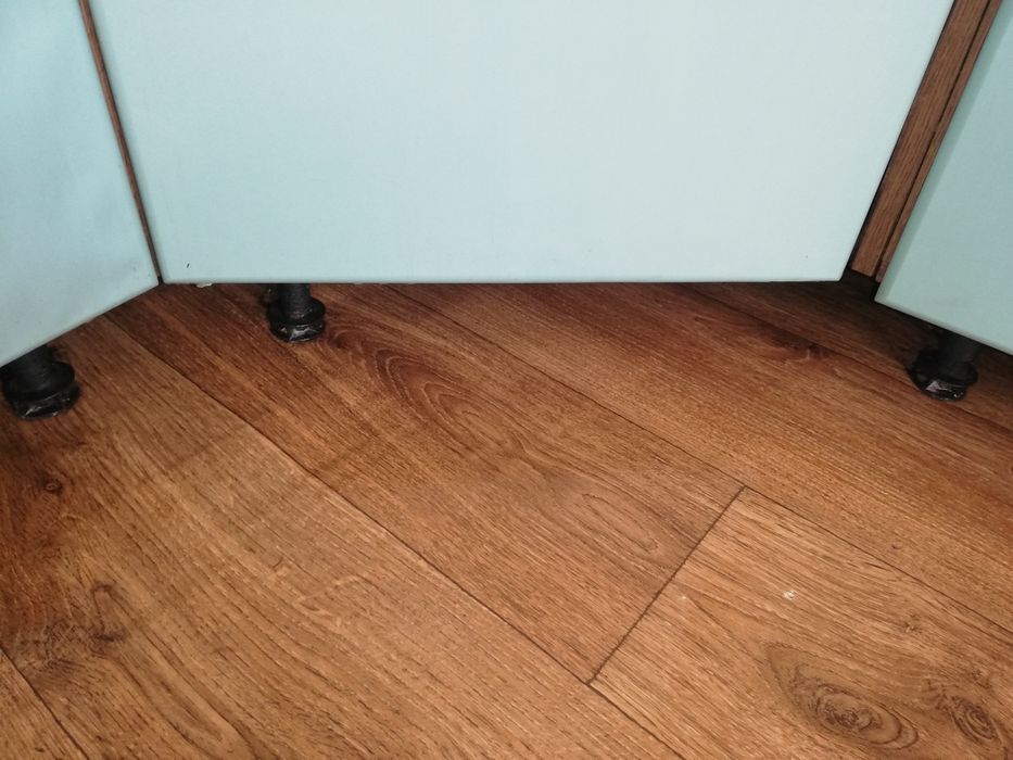 Прибирання квартир та хімчистка