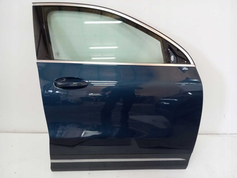 Mercedes EQA H243 мерседес 243 Дверь передняя задняя левая правая цвет