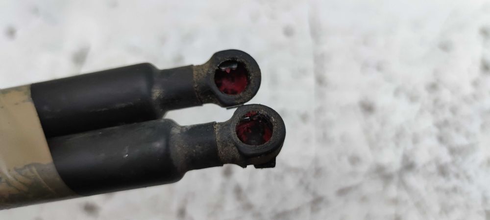 Alfa Romeo 156 Siłowniczki Siłowniki Klapy Przedniej Maski