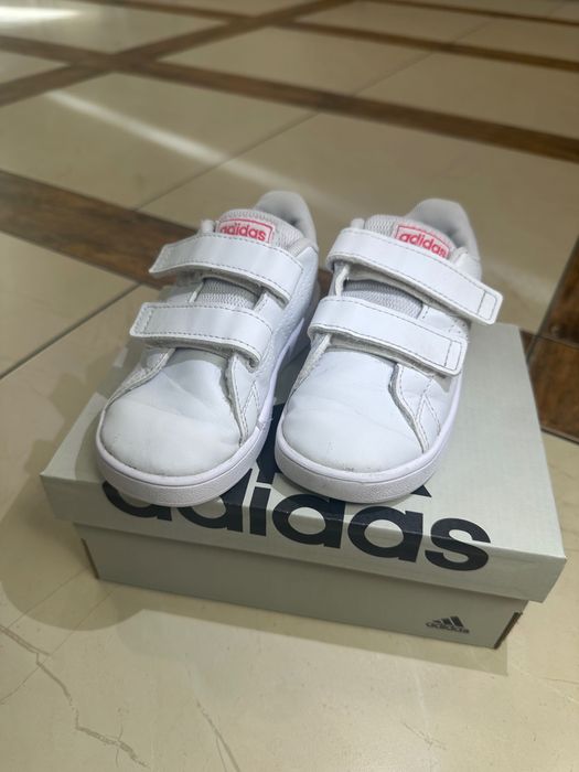 Кросівки adidas 25 розмір