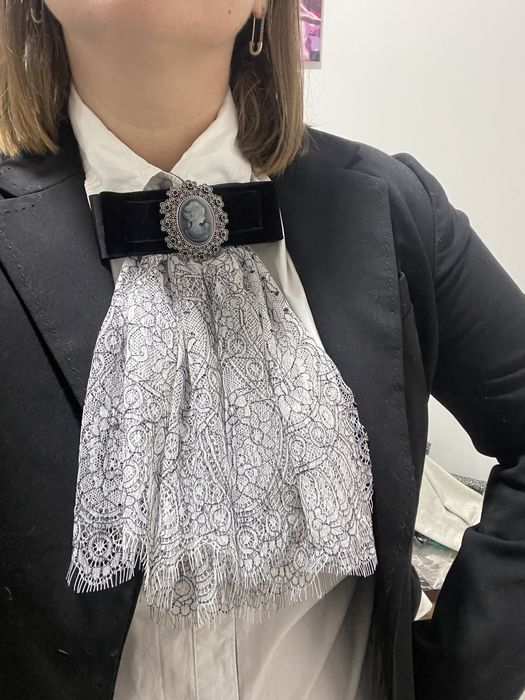 Жабо, комірець на блузу /сукню