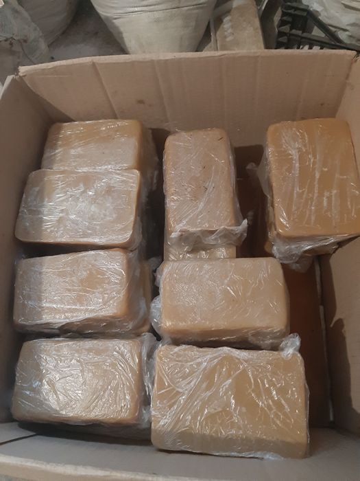 Продається гарматне  (пушечне) сало 700грам ціна  за штуку.