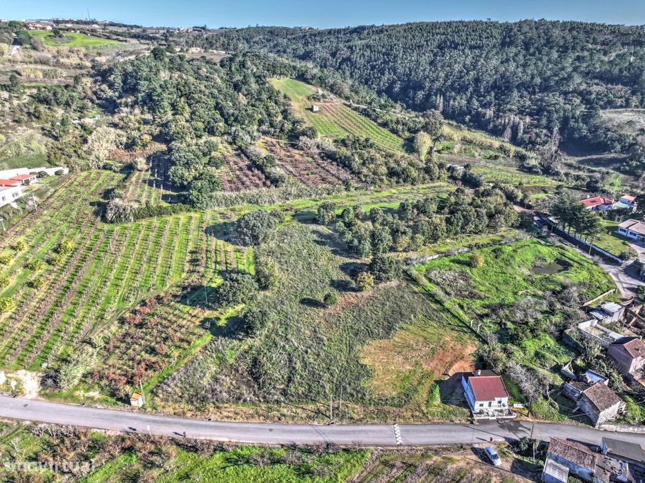 Terreno Rústico c/ 3.000m2 de Viabilidade de Construção