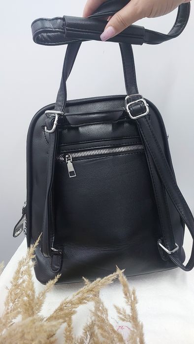 Жіноча сумка - рюкзак екошкіра