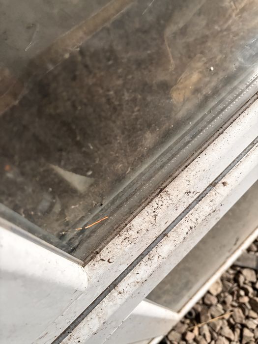 Дверь пластикова бу