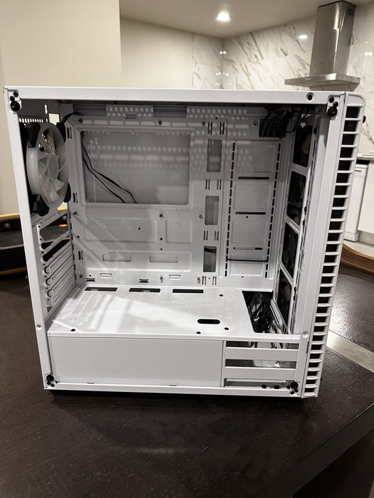 Caixa ATX Kolink Observatory RGB Branco