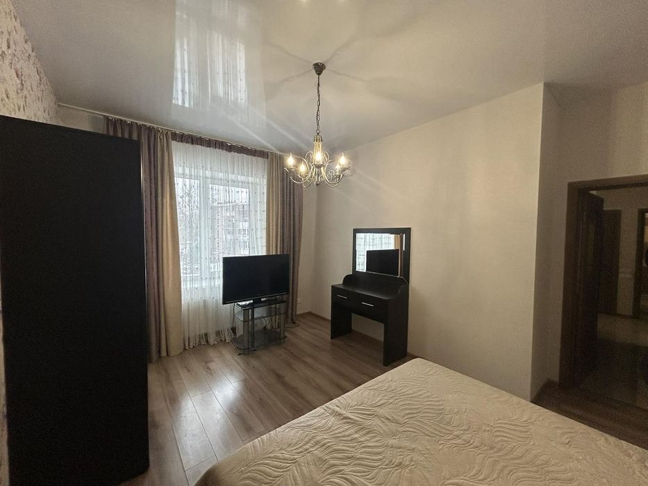 Оренда 2-х кімнатної квартири ЖК Театральний