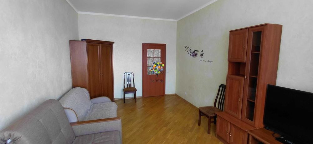 Продаж 1к квартири Градинська 1