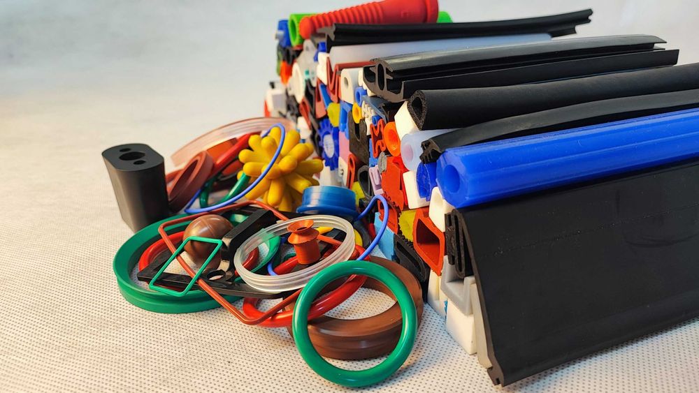 Uszczelki do siłowników – precyzyjne wykonanie metodą toczenia CNC