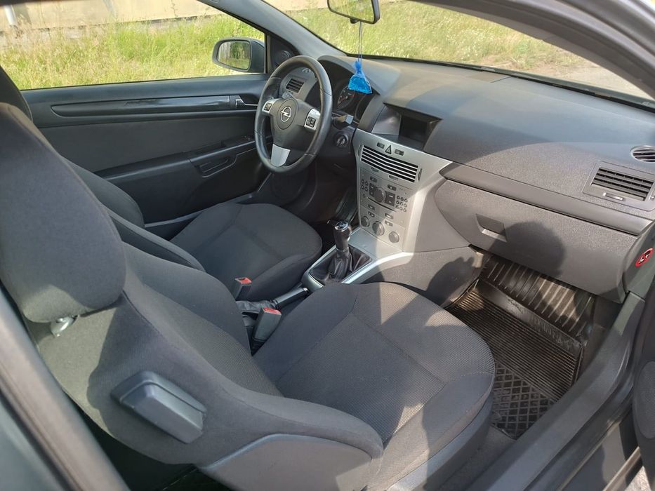 Opel astra LPG GTC