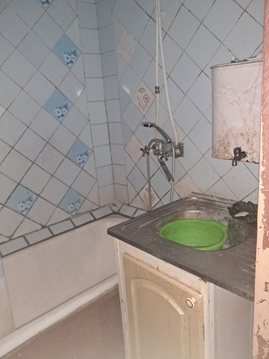 Продам добротний  будинок