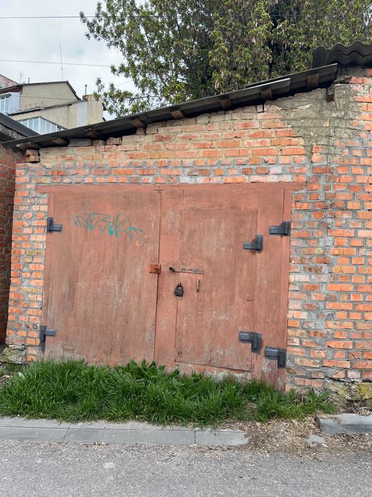 продам частину будинку у вінниці