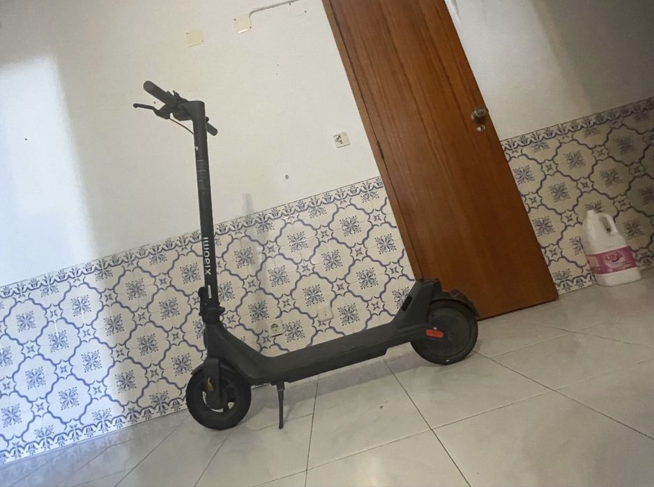 Trotinete xiomi 4lite