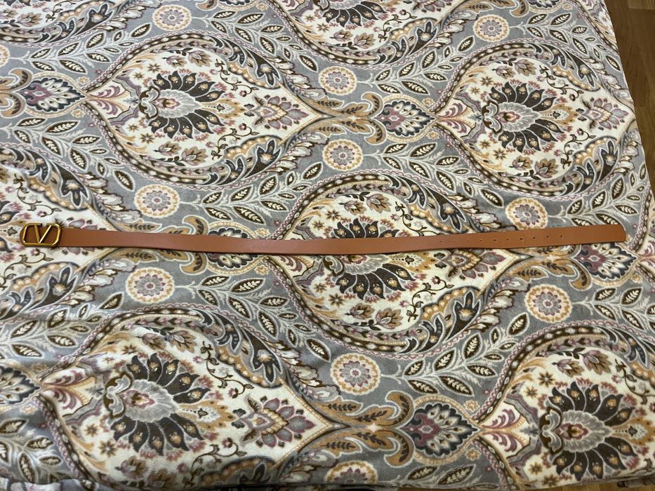 Ремень валентіно.