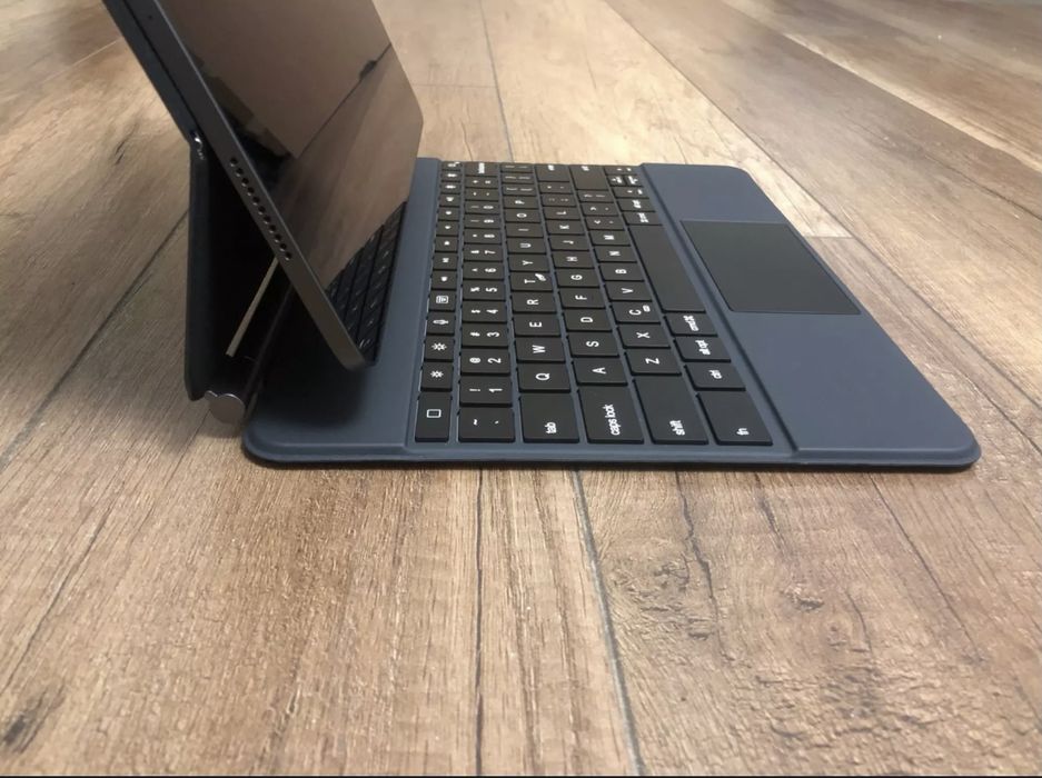 Клавіатура Magic keyboard для Apple IPad з тачпадом