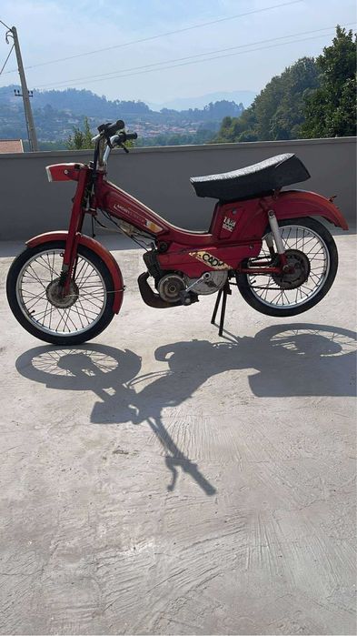 Vendo mobilete cady a andar