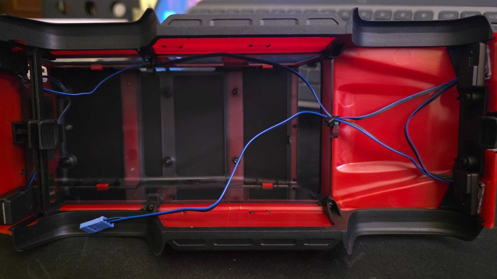 TRAXXAS TRX4m Defender body com luzes