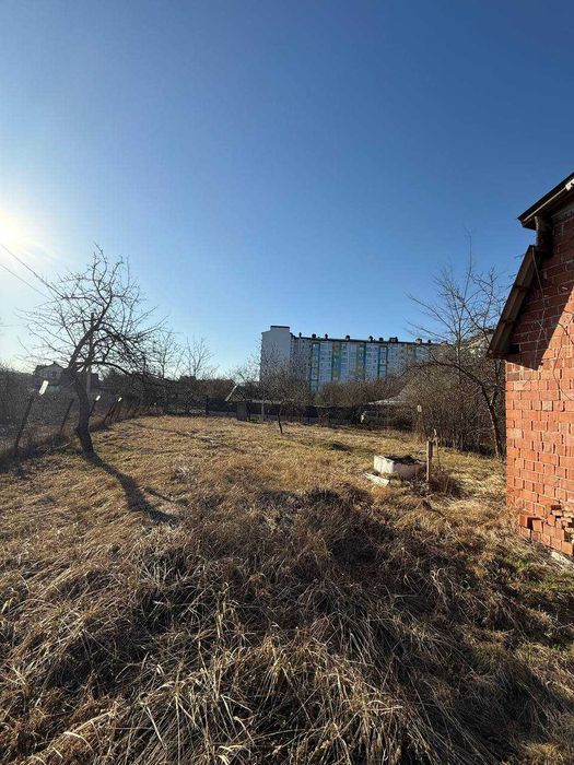 Дачна ділянка з будиночком,  р-н Арсену/Епіцентру