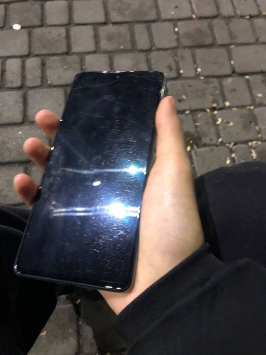 СРОЧНО!!! Samsung,A71 128гб состояние б/у 80% обмен Ентересуйеть чесно