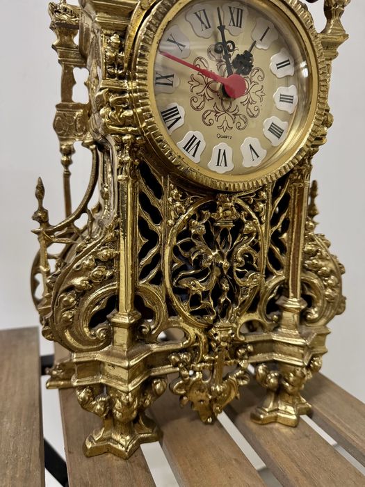 Relógio em bronze - Antiguidade