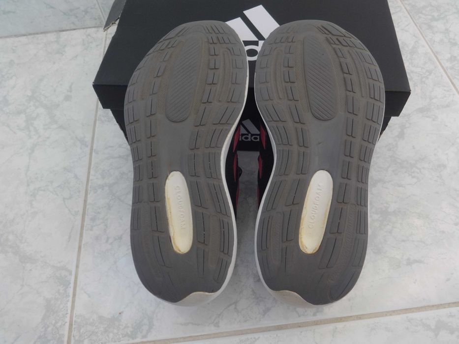 Ténis Marca Adidas Run Falcon Tam 33