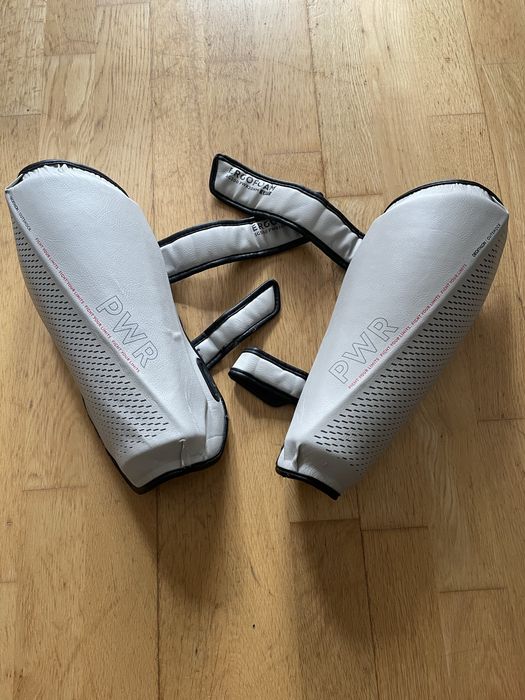 Caneleiras desportos de combate