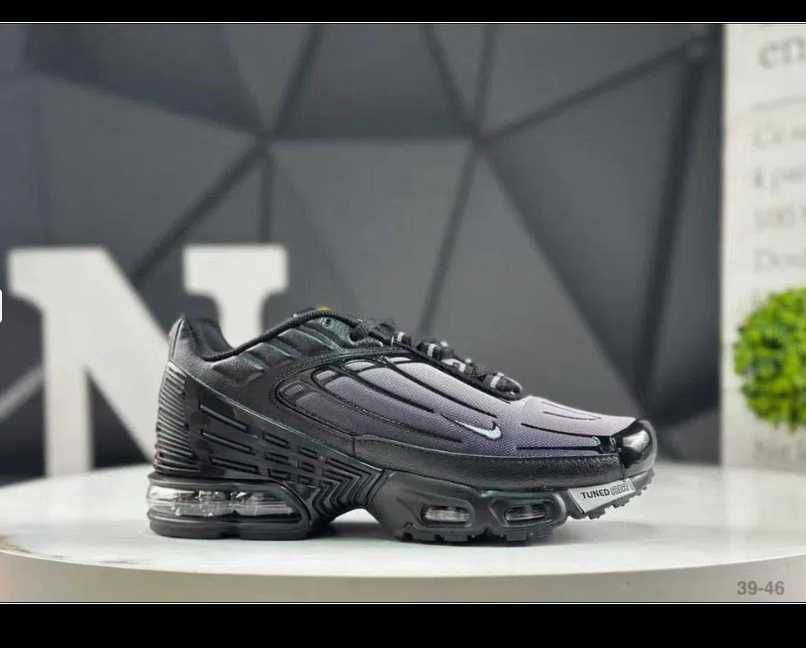 Buty Nike TN Plus3 R.43