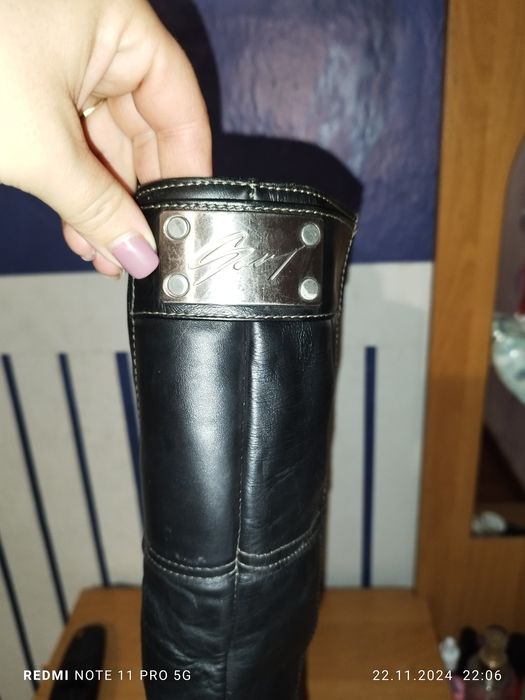 Продам сапоги кожані