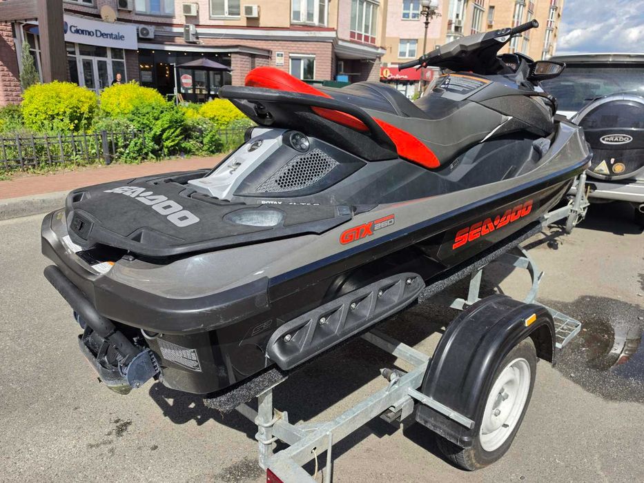 Гідроцикл BRP GTX IS 260