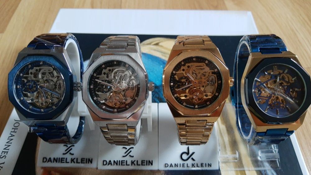 Nowe zegarki, Automat 4 wzory.