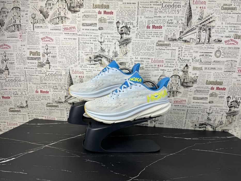 Оригінал Розмір 45 Кросівки Hoka One One Clifton 9 Взуття
