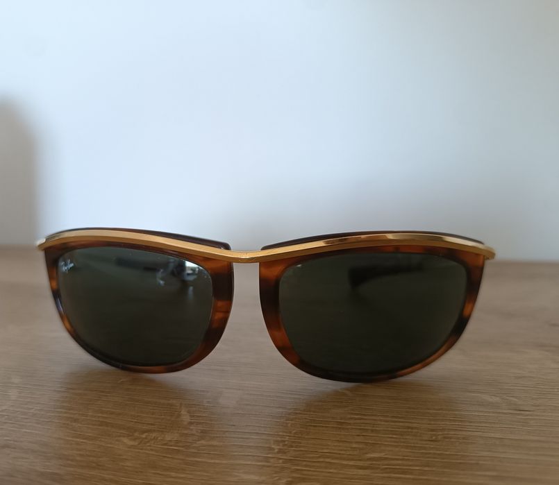 B&L RAY-BAN U.S.A. 43 24