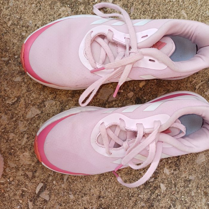 Sapatos adidas tamanho:35.5