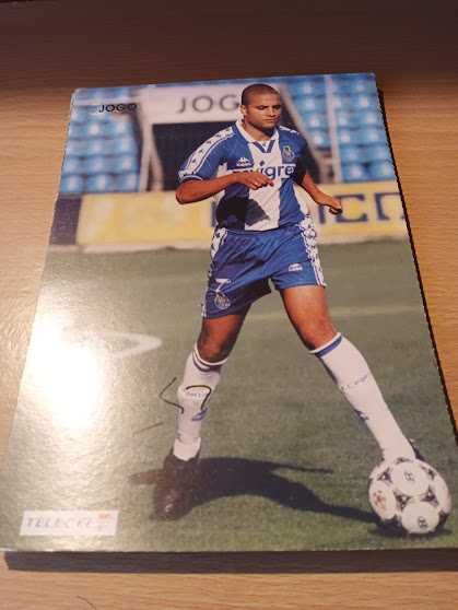 13 Postars de jogadores do F C do Porto, 1 euro cada uma