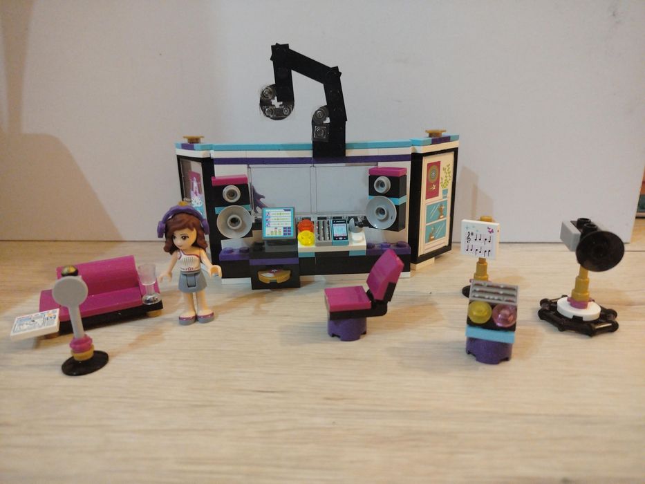 Studio nagrań gwiazdy Pop LEGO Friends 41103