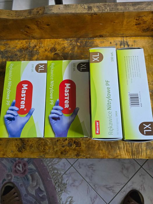 Rękawiczki jednorazowe nitrylowe  Cztery opakowania Rozmiar XL