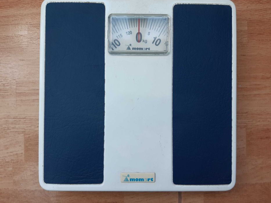 Ваги підлогові MOMERT