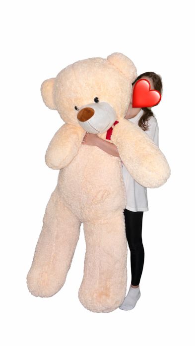 Великий плюшевий ведмідь  — ідеальний подарунок.