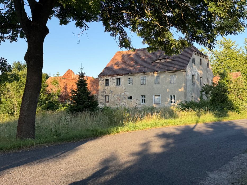 Poniemiecki dom z duszą | Duża działka 2100 m² | Sławnikowice pod Zgorzelcem