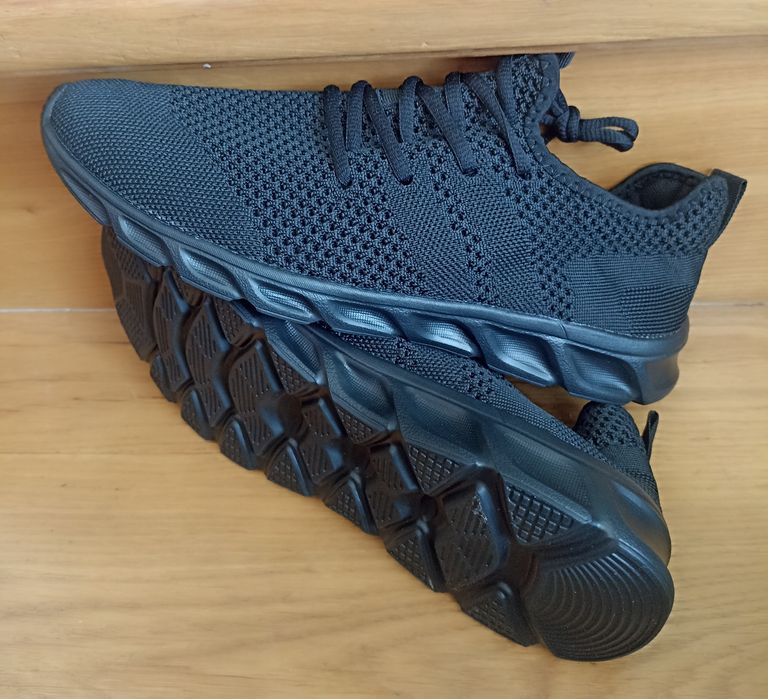 Buty męskie sportowe sneakersy czarne 48 nowe