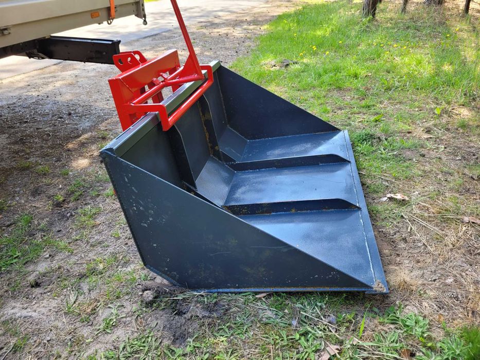 Łycha, łyżka do materiałów sypkich na tył ciągnika z KIPREM szufla