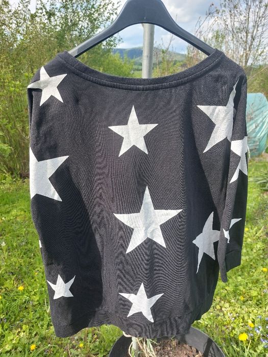 Bluza w gwiazdy Sinsay