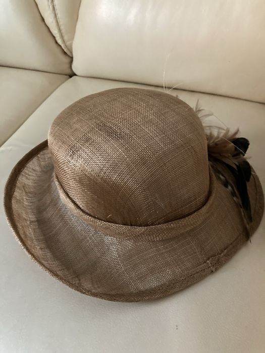 Продається капелюшок