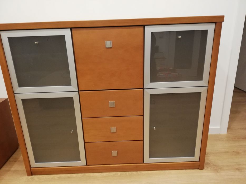 Movel de sala em cerejeira