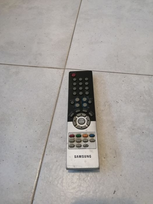 TV LCD Samsung bom estado