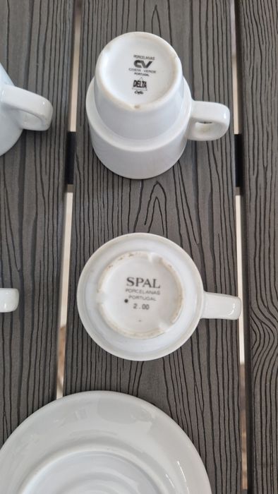 Conjunto 6 chavenas de café e 3 pires marcas variadas