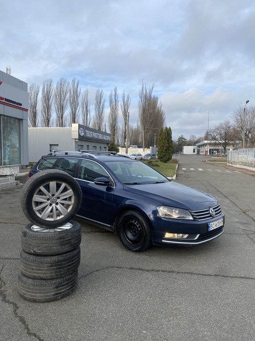 Volkswagen Passat B7 2012 1.6 турбодизель